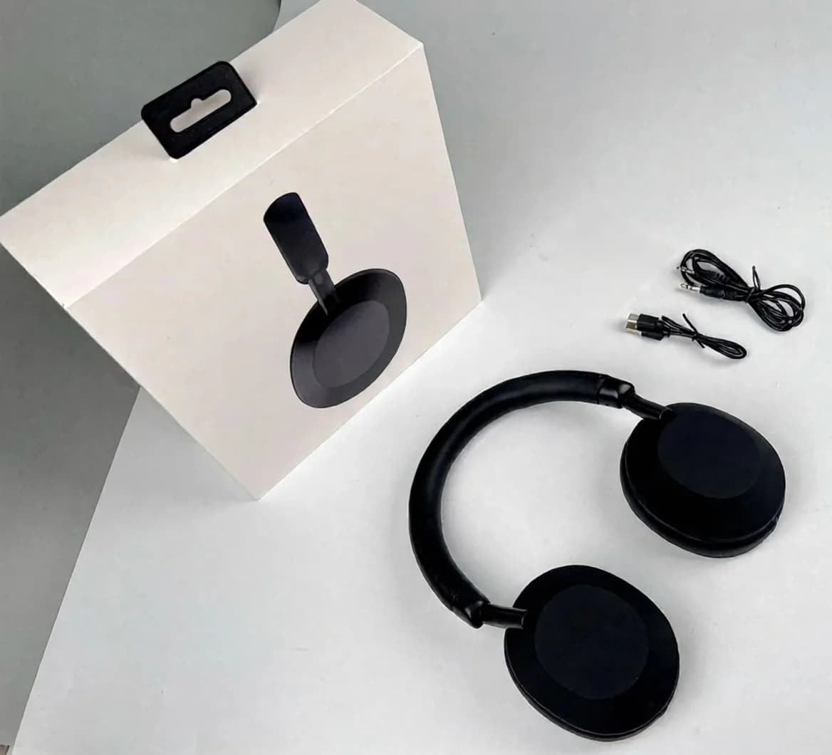 ANC aktiivse mürasummutusega kõrvapealsed juhtmevabad Bluetooth-kõrvaklapid
