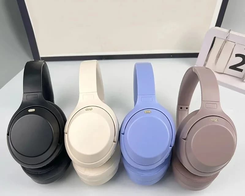 Kõrvapealsed juhtmevabad Bluetooth-kõrvaklapid aktiivse mürasummutusega